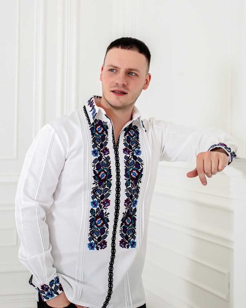 Чоловіча вишиванка “Спогади квітів”