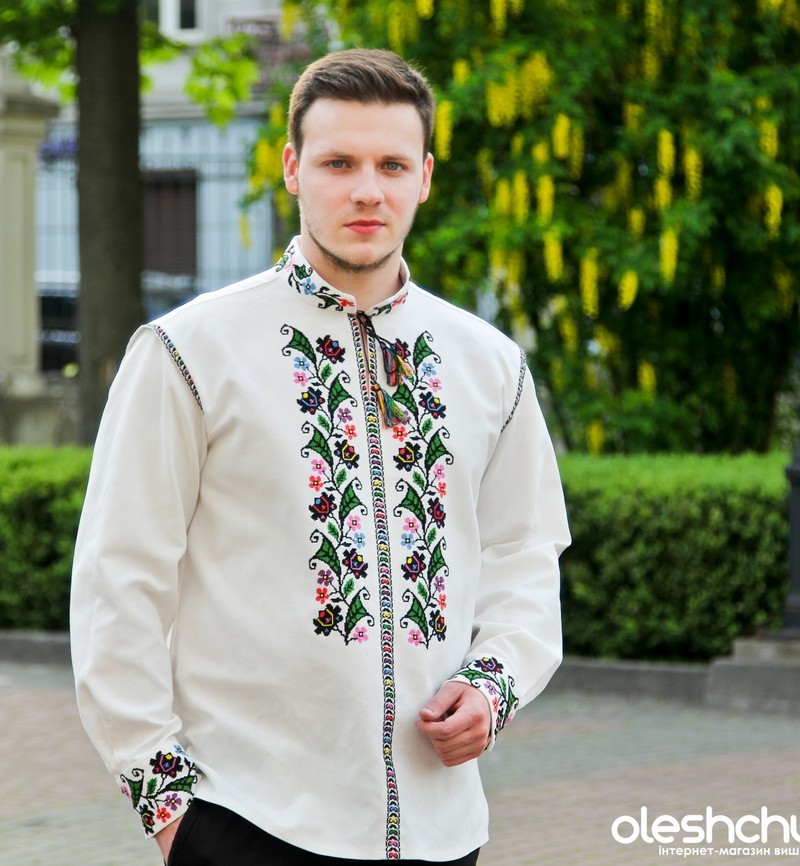 Чоловіча вишиванка “Весняний світанок”