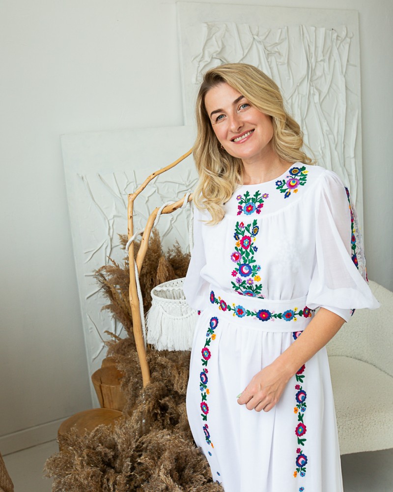 Вишита сукня “Розквітла весна”
