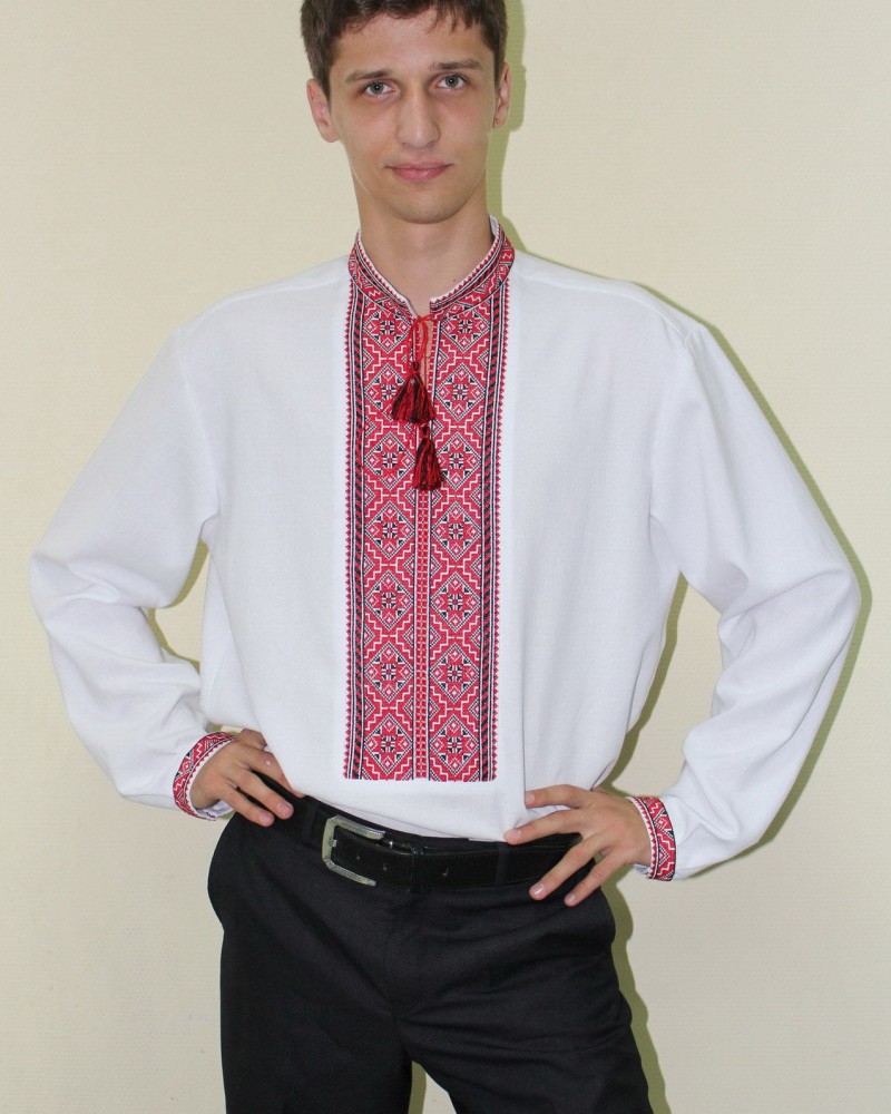 Класична чоловіча вишиванка