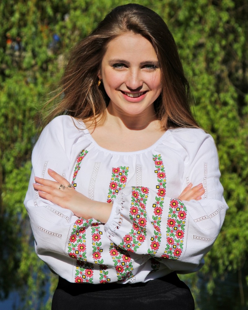 Жіноча вишиванка Енергія весни